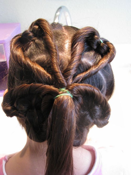 Samyye krasivyye pricheski i strizhki dlya devochek 2026 - 2026 (116)