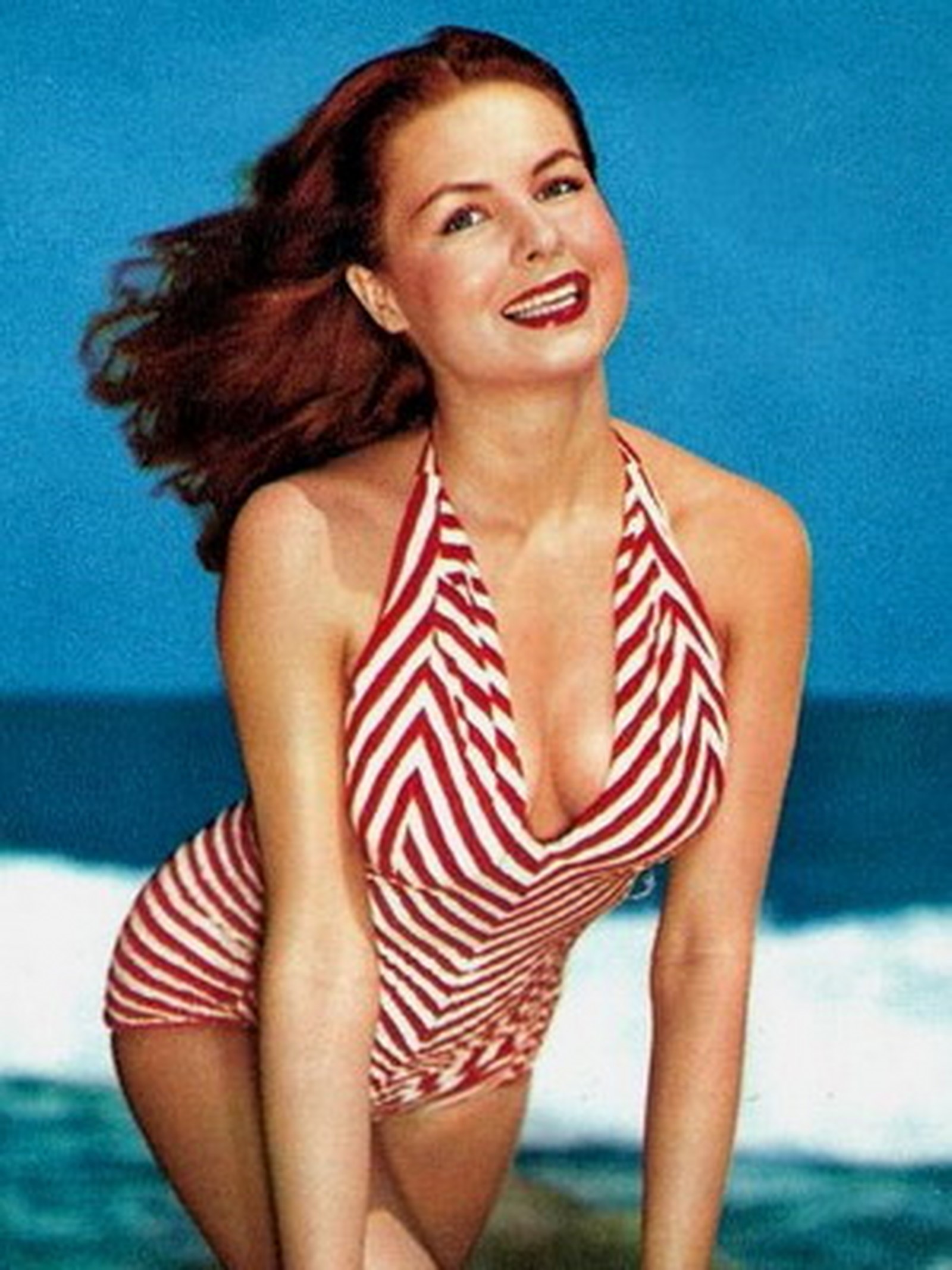 modnyye kupalniki 2026 photo (2)