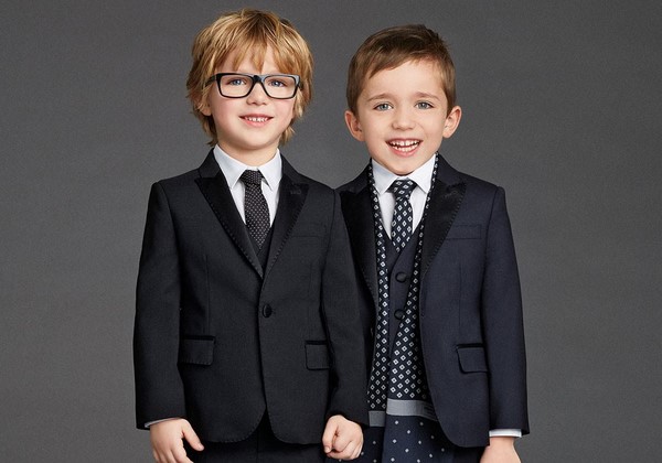 modnyye strizhki dlya malchikov 2026 (16)