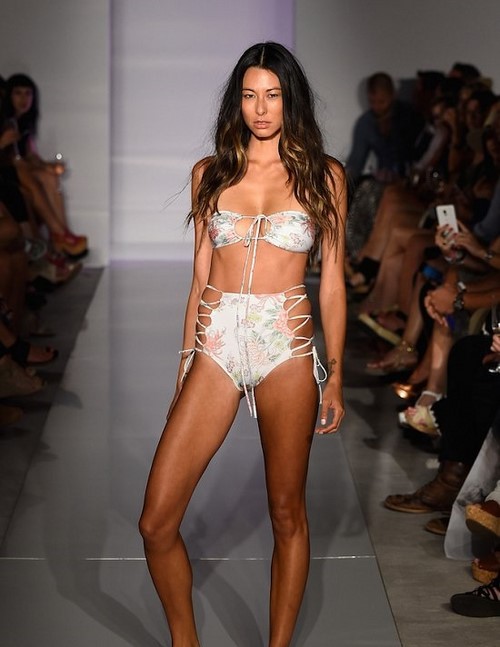 samyye modnyye kupalniki 2026 - 2026 (20)