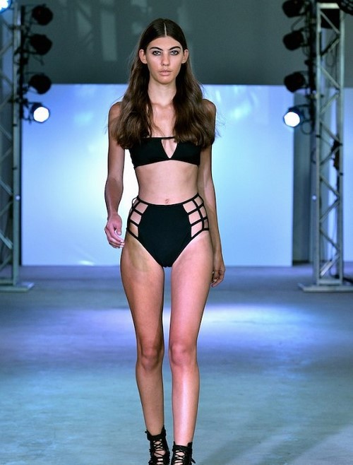 samyye modnyye kupalniki 2026 - 2026 (37)