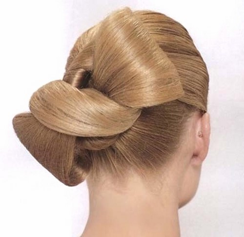 svadebnyye pricheski foto 2026 (23)