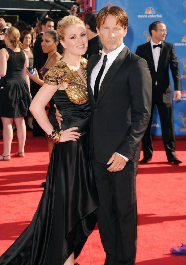 Deux couples étrangers célèbres de stars du cinéma et du spectacle 2026: Anna Paquin et Stephen Moyer