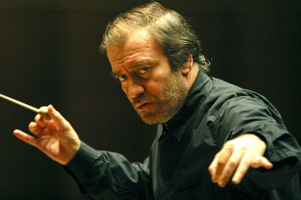 Valery Gergiev est également dans le top des célébrités les plus riches de 2026 - 2 millions de dollars.