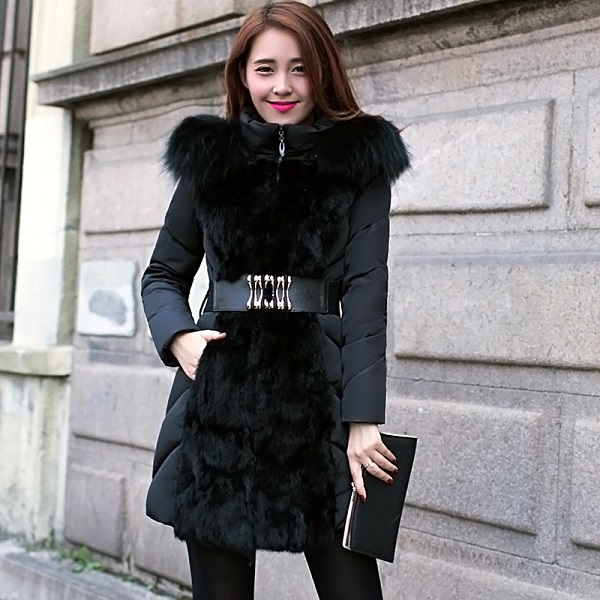 modnyye-pukhoviki-i-kurtki-60