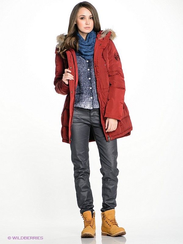 zimniye-pukhoviki-i-kurtki-18