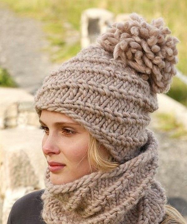 modnyye-zhenskiye-shapki-4