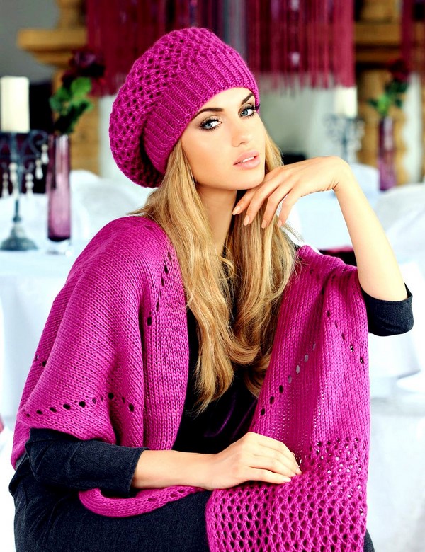 modnyye-zhenskiye-shapki-56