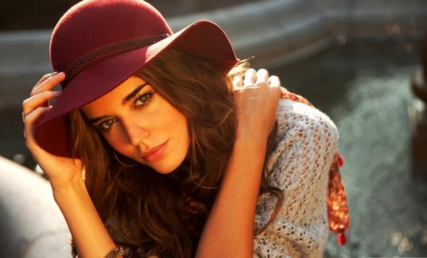 zimniye-zhenskiye-shapki-2017-2018-11