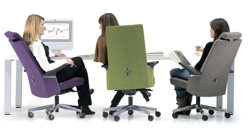 luchshiye-kompyuternyye-kresla