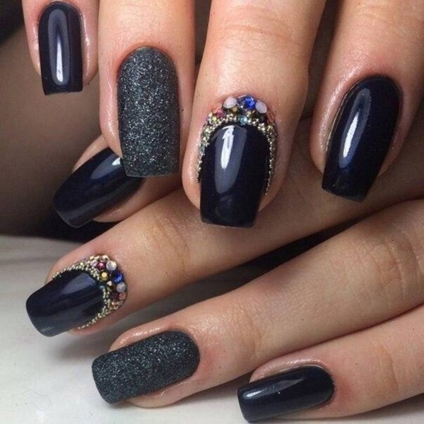 foto-novogodnego-manikyura-3