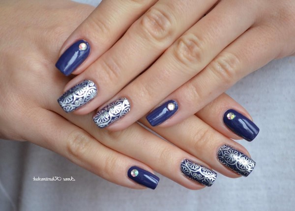 krasivyy-manikyur-na-novyy-god-20