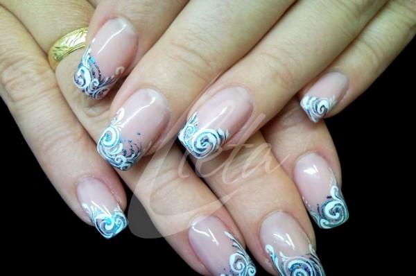 novogodniy-dizayn-nogtey-30