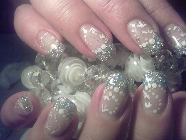 novogodniy-dizayn-nogtey-40