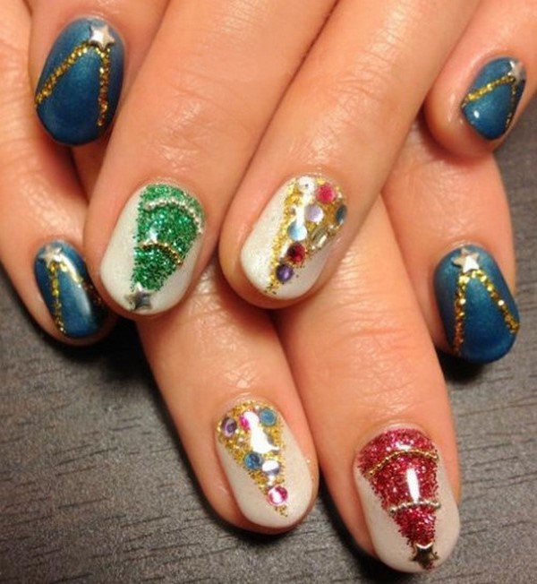 novogodniy-manikyur-23