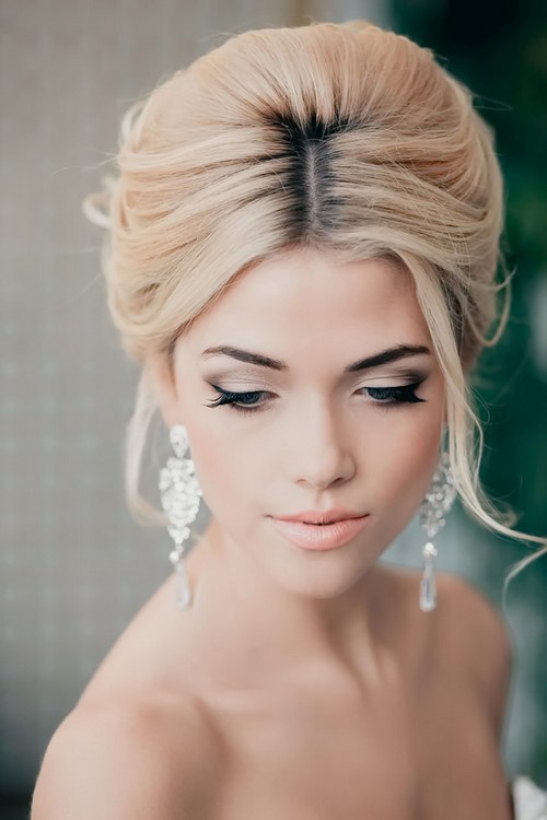 pricheski-na-novyy-god-11