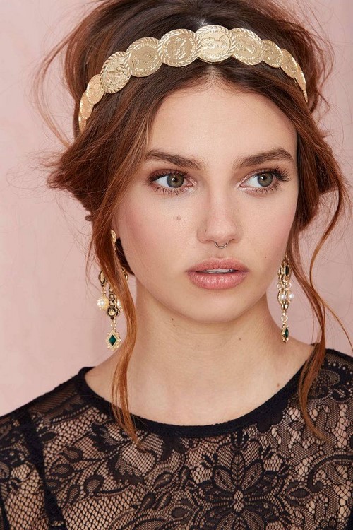 pricheski-na-novyy-god-15