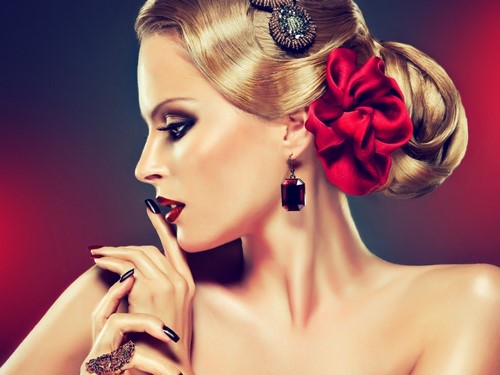 pricheski-na-novyy-god-72