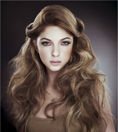 pricheski-na-novyy-god-86